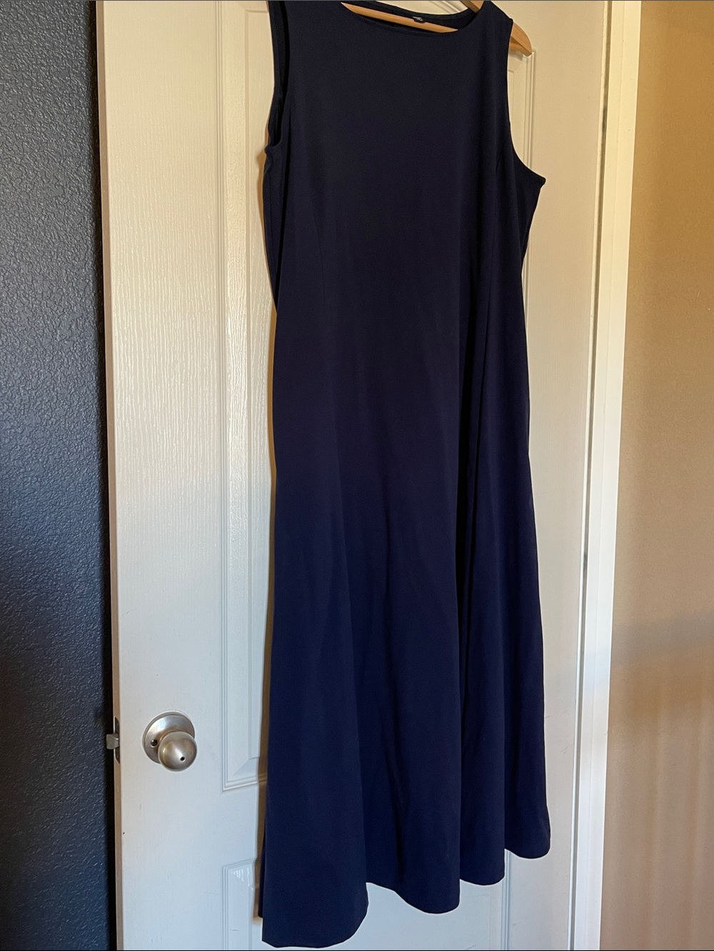 Uniqlo Sleeveless Navy Maxi Dress